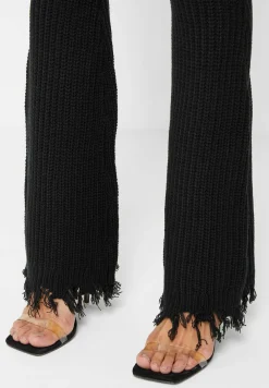 Distressed Knitted Fit And Flare Leggings