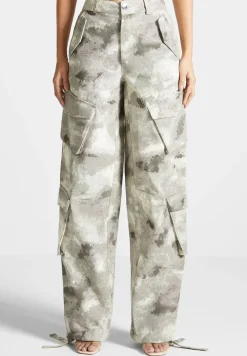 High Waisted Camo Cargo Pants