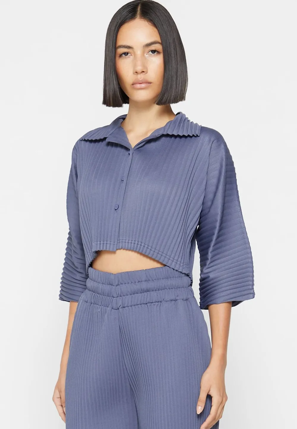 Pleated Cropped Shirt