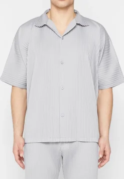 Pleated Shirt
