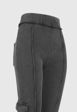 Ribbed Flared Leggings