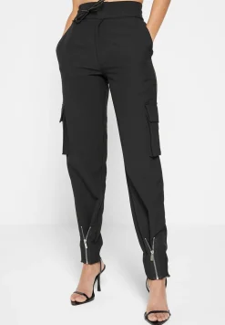 Trousers With Zip Detail