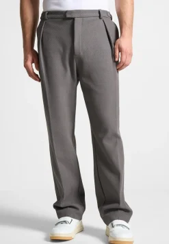 Twill Regular Trousers With Pleat